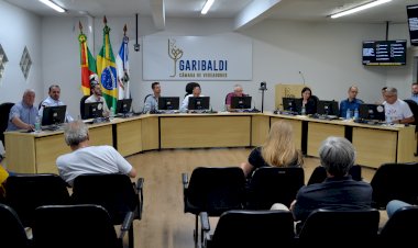 Câmara de Garibaldi define lideranças partidárias e inicia tramitação de seis projetos do Executivo